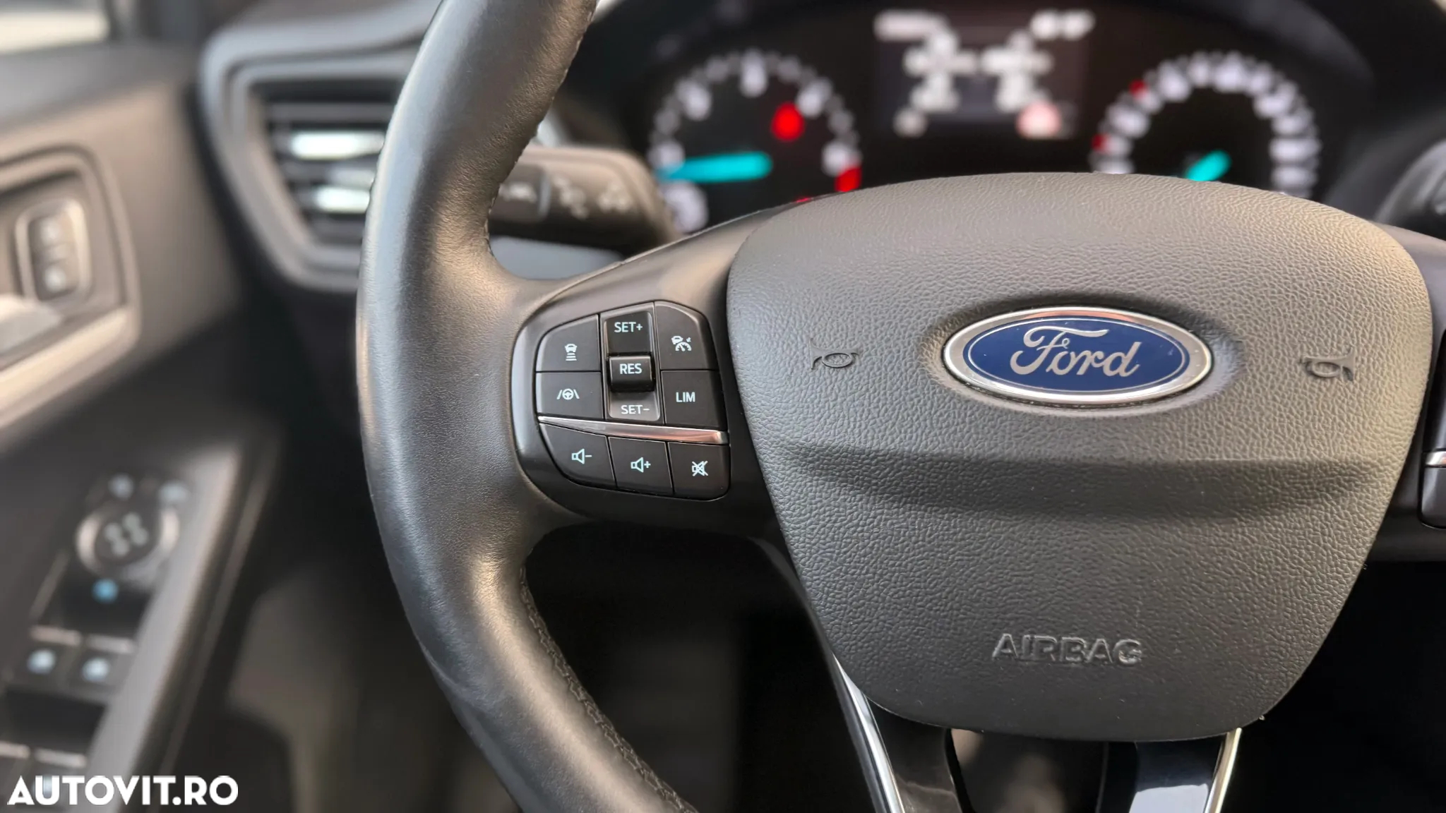 Ford Focus 1.5 EcoBlue Start-Stopp-System Aut. ACTIVE STYLE - 12