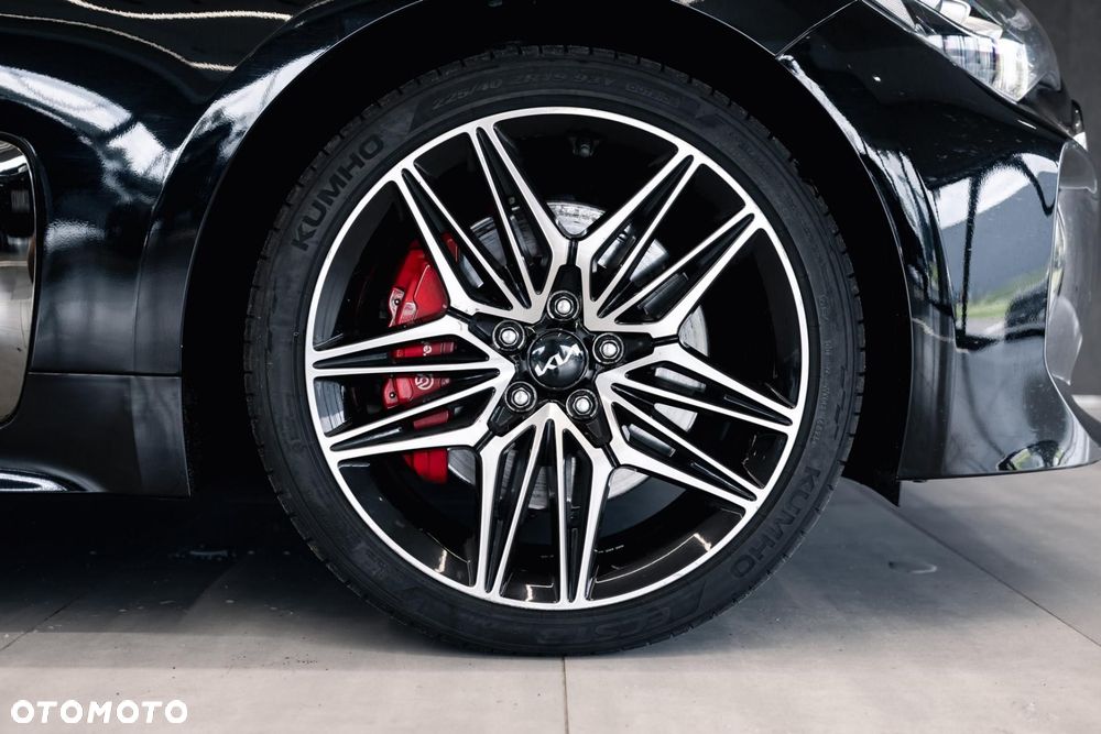 Kia Stinger 3.3 T-GDI V6 GT AWD - 41