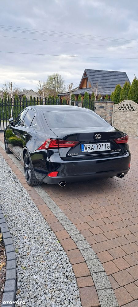 Lexus IS 200t Elegance - 13