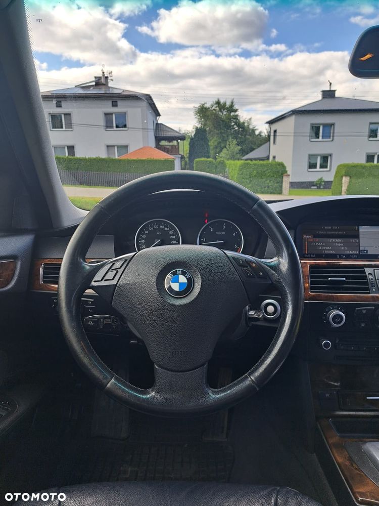BMW Seria 5 530xd - 11