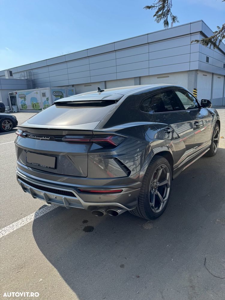 Lamborghini URUS - 5