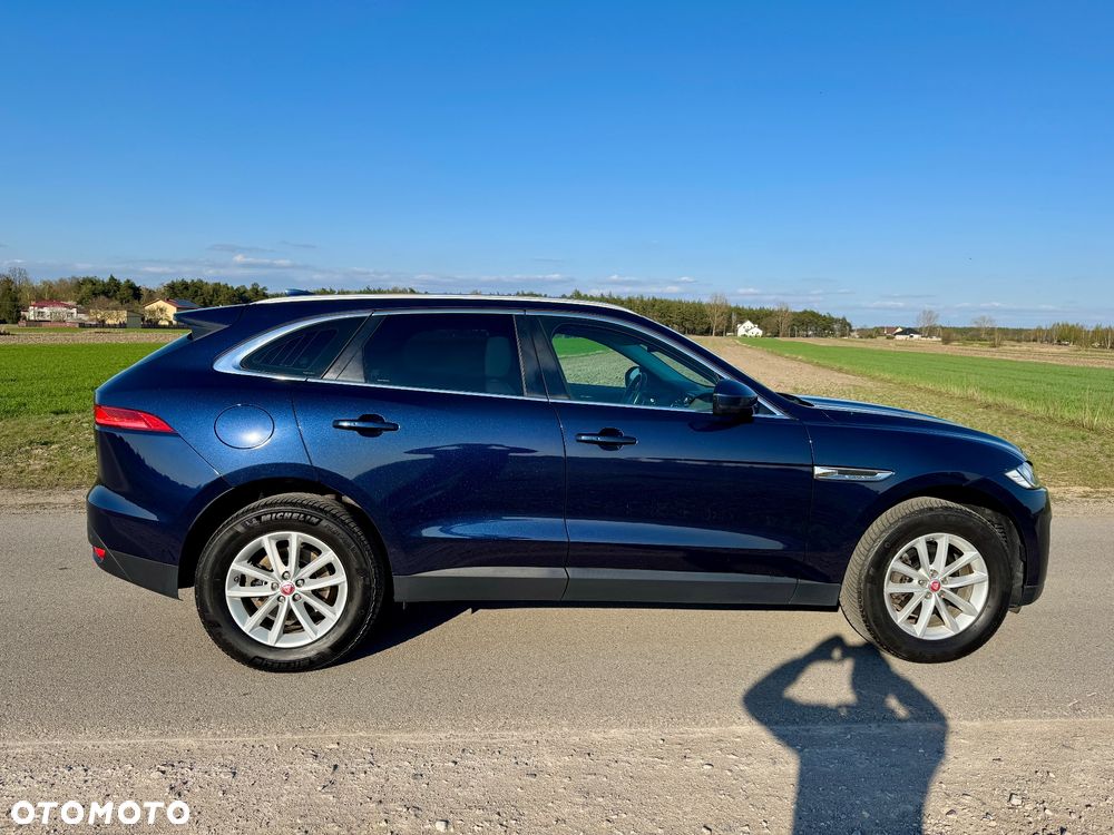 Jaguar F-Pace 20d AWD Pure - 11