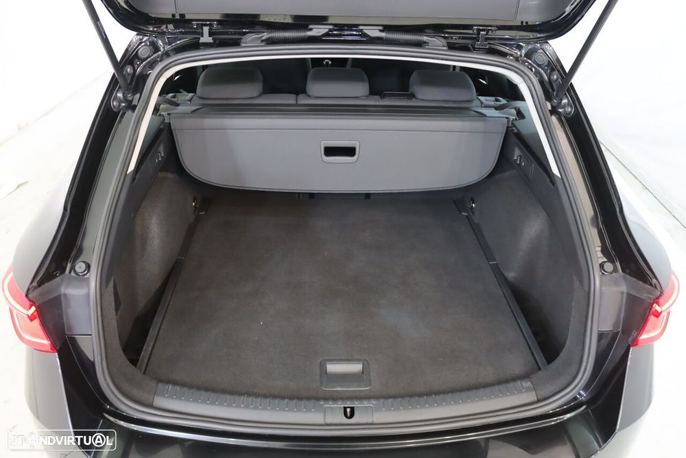 SEAT Leon ST 2.0 TDI Style - 31