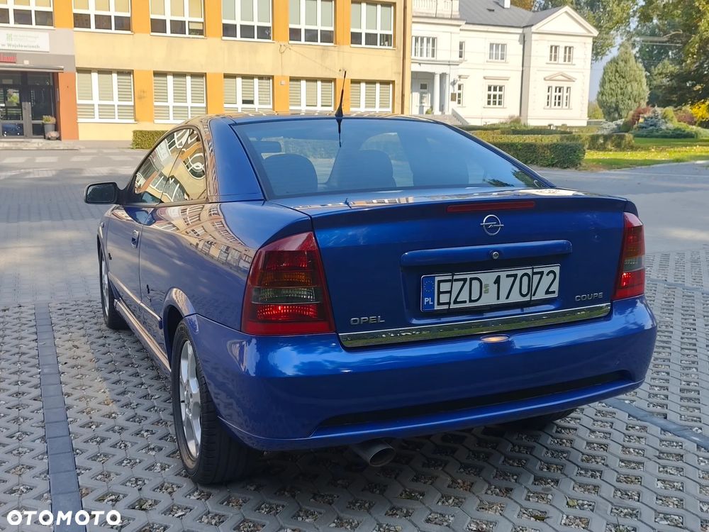 Opel Astra 1.8 Njoy - 9