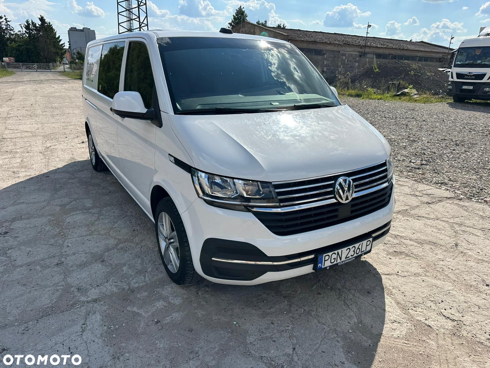 Volkswagen Transporter Caravelle TDI Kurz DSG - 8