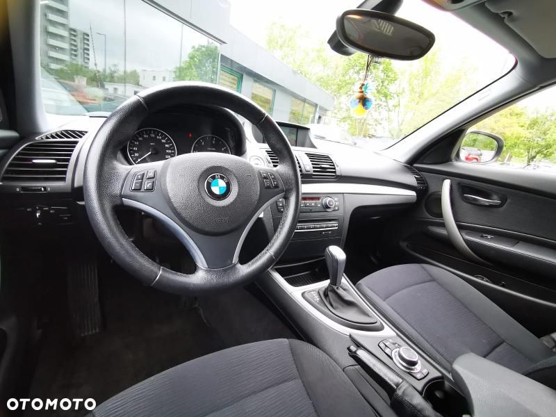 BMW Seria 1 118d - 12