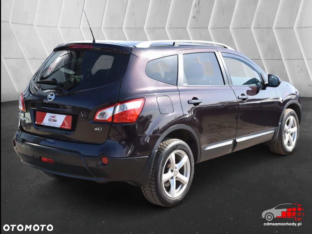 Nissan Qashqai+2 - 10