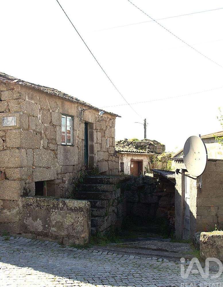 Casa / Villa T2 em Lagos da Beira e Lajeosa - Grande imagem: 4/20