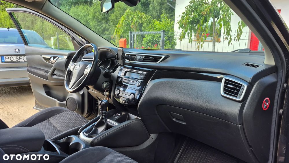 Nissan Qashqai 1.2 DIG-T N-Connecta - 5