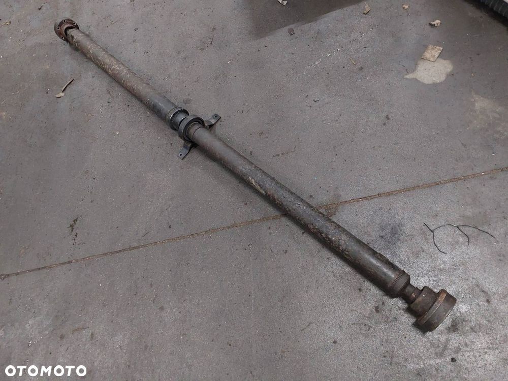 WAŁ NAPĘDOWY AUDI A8 D3 3.0 TDI AUTOMAT 4E0521101D - 1