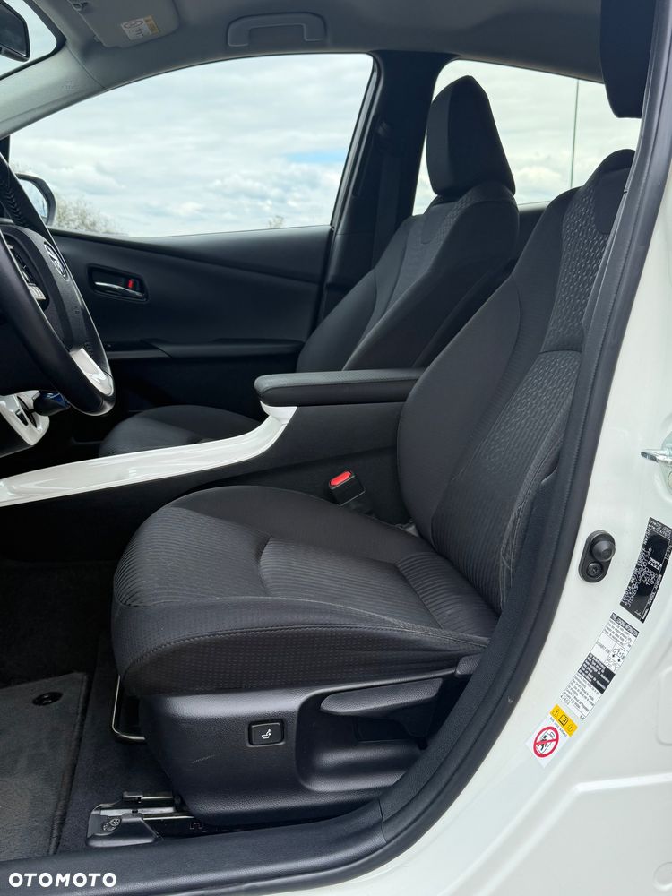 Toyota Prius - 24