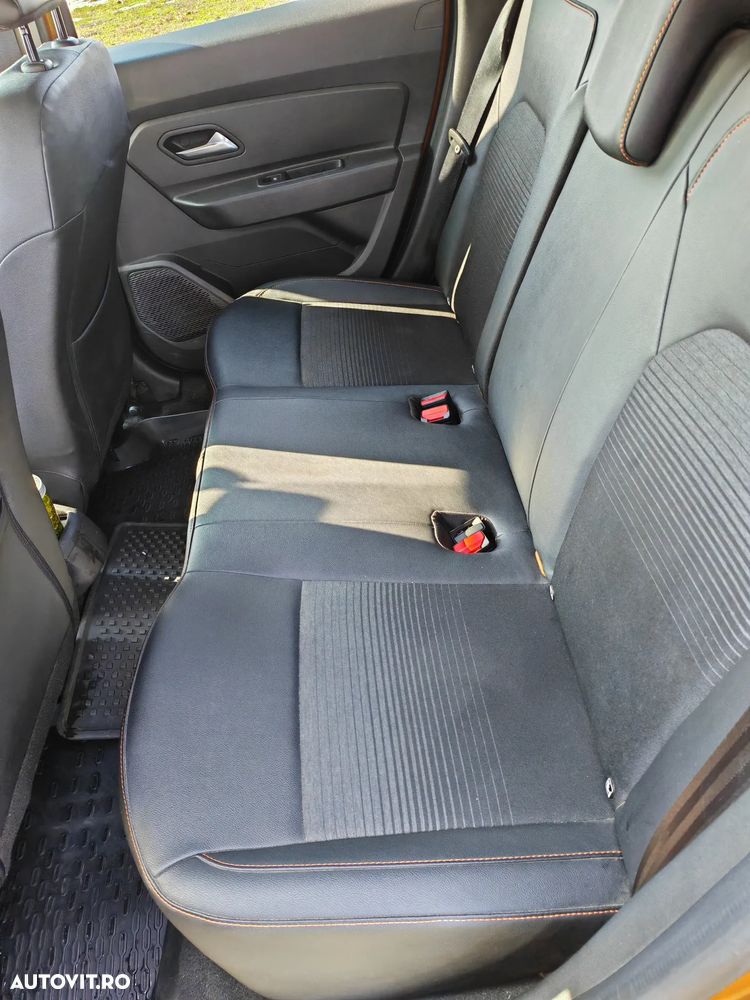 Dacia Duster 1.5 Blue dCi 4WD SL Orange - 6