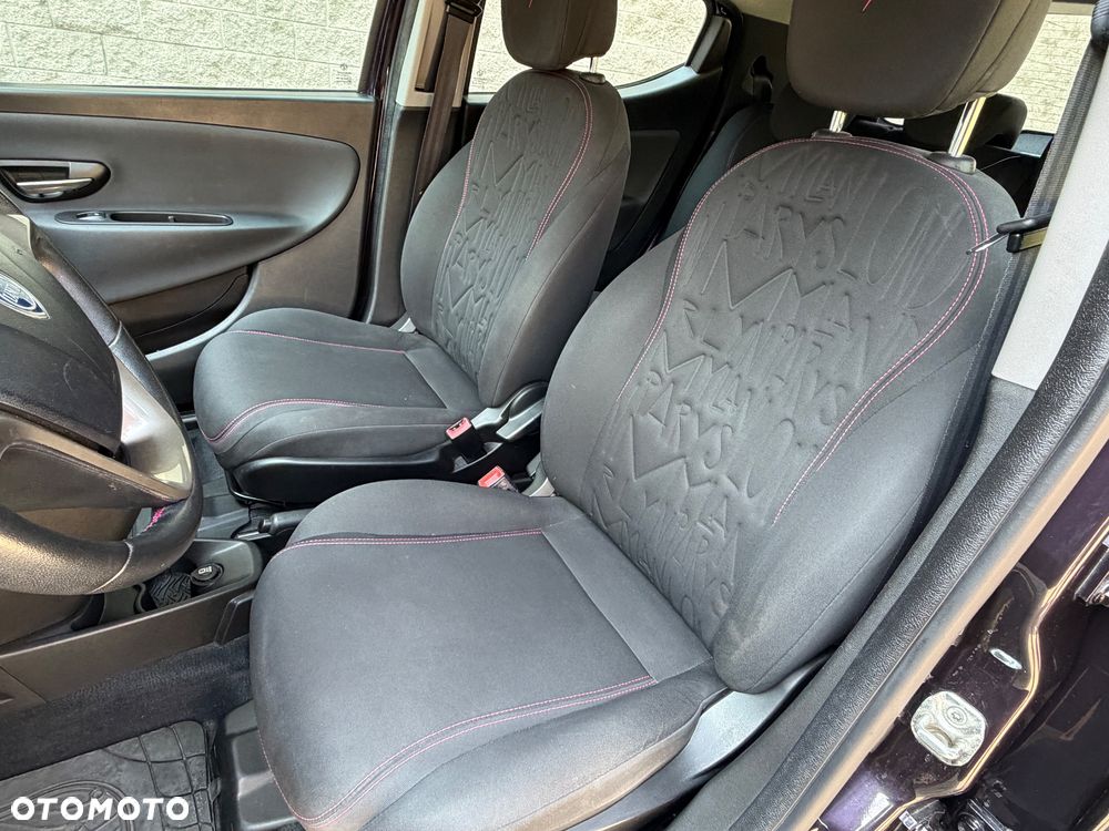 Lancia Ypsilon 1.2 8V Elefantino S&S - 7