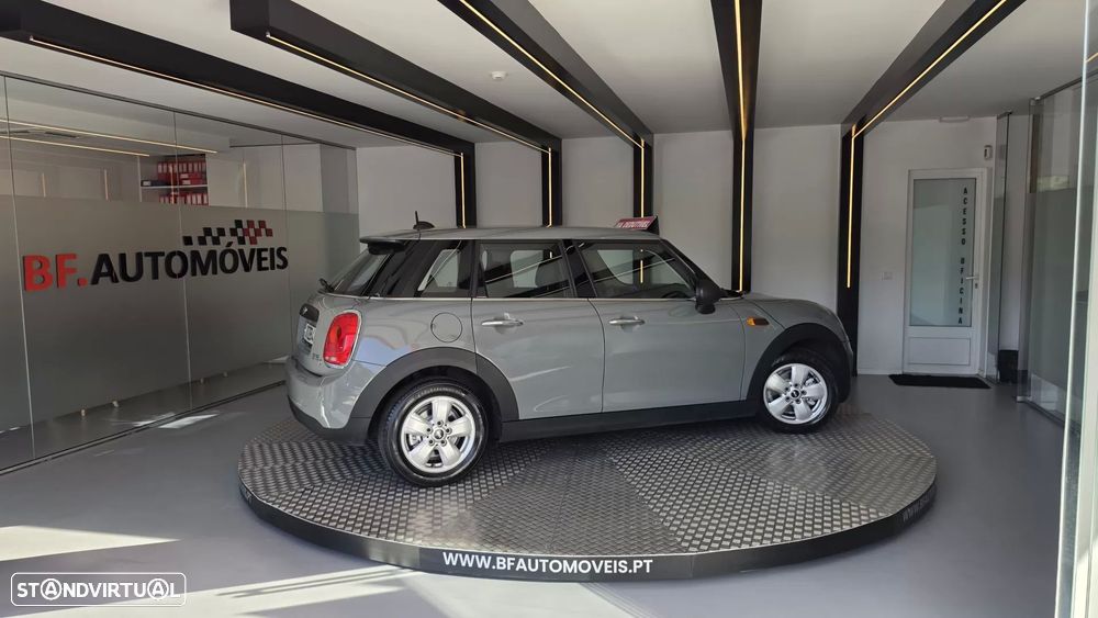 MINI 5 Portas - 8