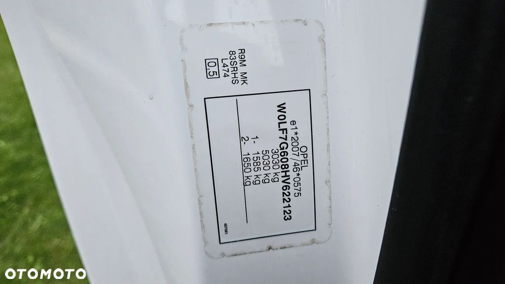 Opel Vivaro 120KM - 26