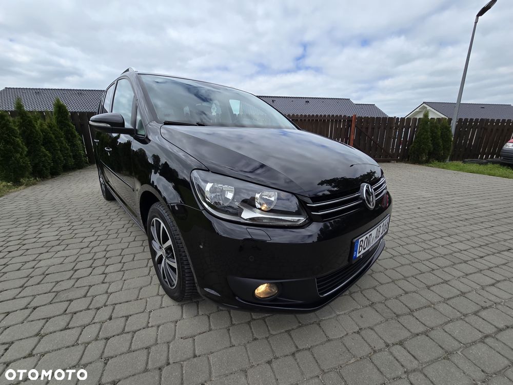 Volkswagen Touran 2.0 TDI DPF BlueMotion Technology Highline - 11