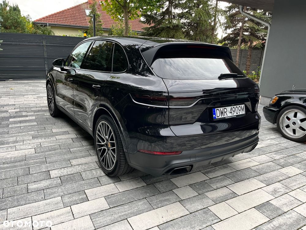 Porsche Cayenne Standard - 8