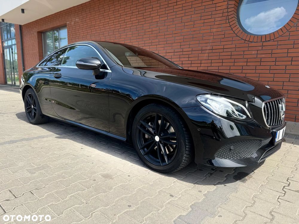Mercedes-Benz Klasa E 200 9G-TRONIC - 3