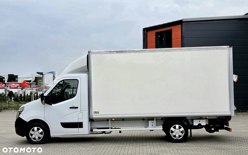 Nissan NV400 - 26