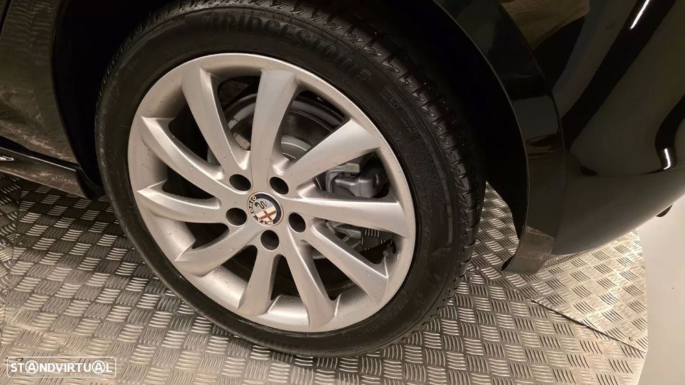 Alfa Romeo Giulietta 1.6 JTDm Progression - 31