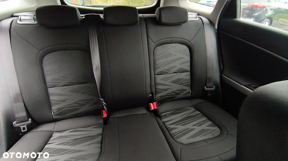 Kia Ceed 1.4 Business Line - 28