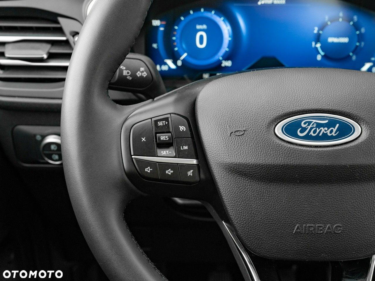 Ford Kuga 1.5 EcoBoost FWD Titanium - 17