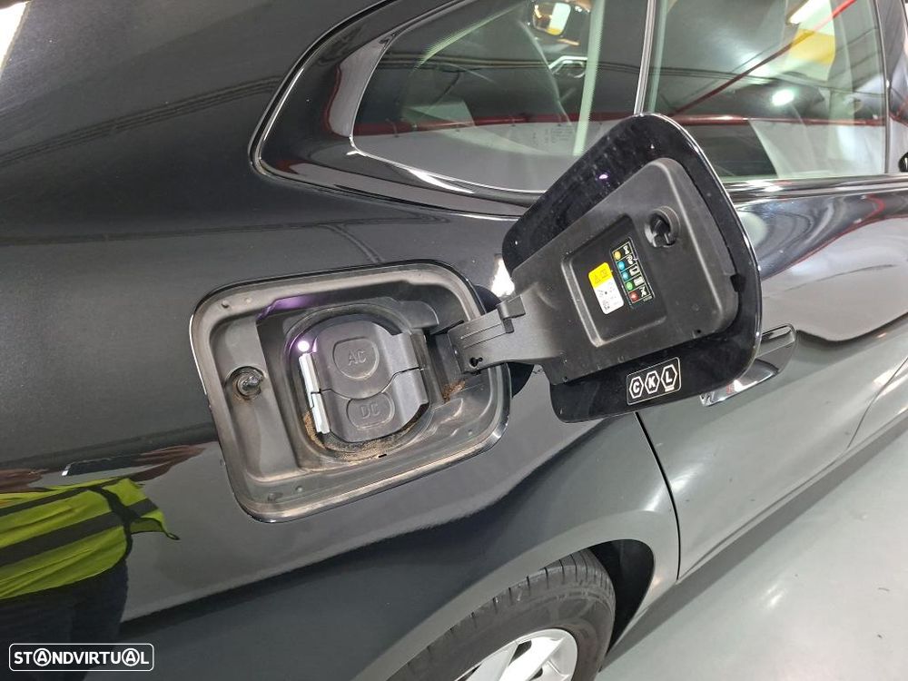 BMW i4 eDrive40 - 10