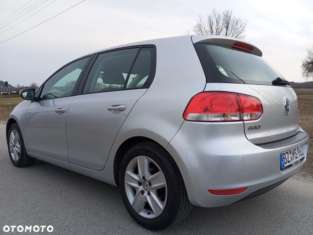 Volkswagen Golf - 17