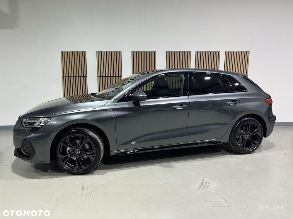 Audi A3 Sportback TFSI mHEV 110 kW S Line S tronic - 2