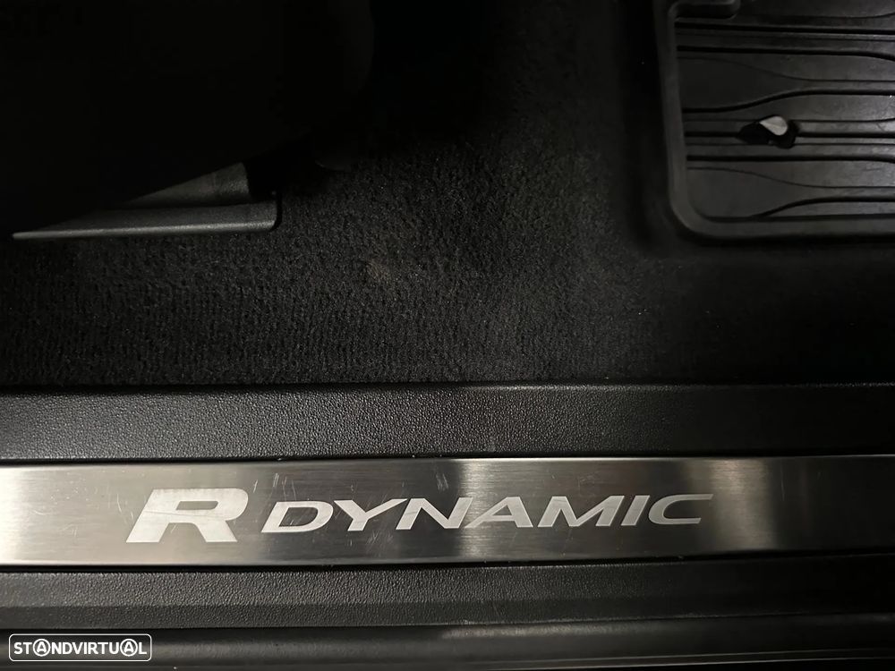 Land Rover Range Rover Evoque P300e R-Dynamic SE - 20