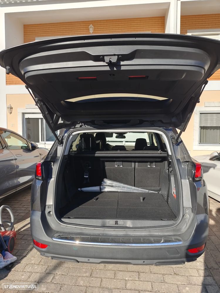 Peugeot 5008 - 4