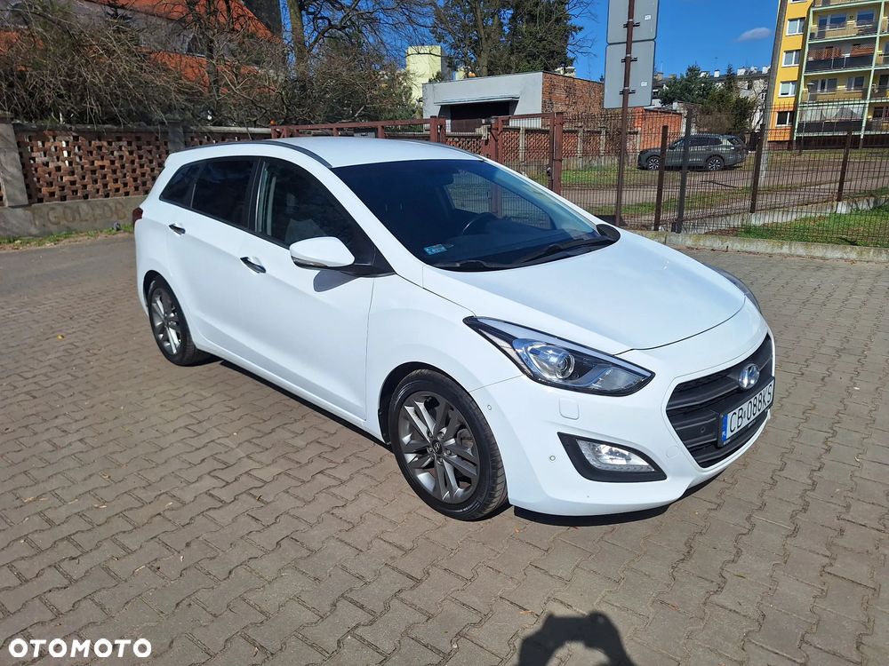 Hyundai i30 1.6 CRDi Premium DCT - 2