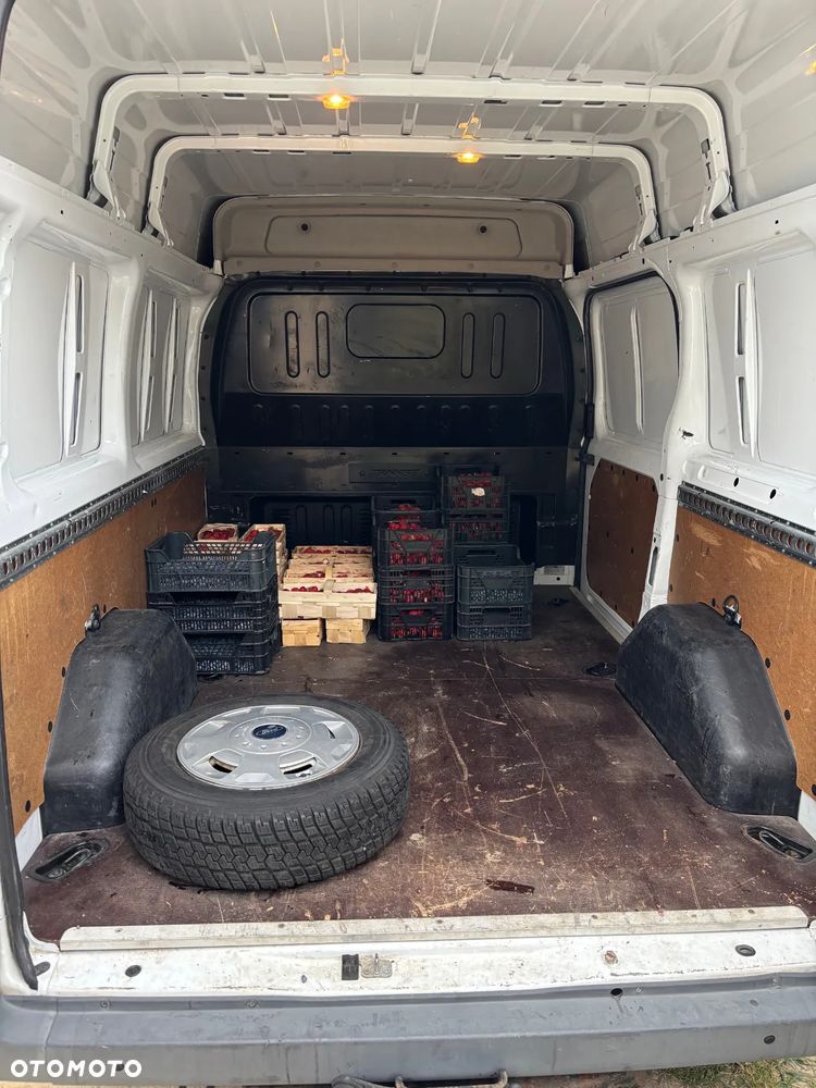 Ford Transit - 16