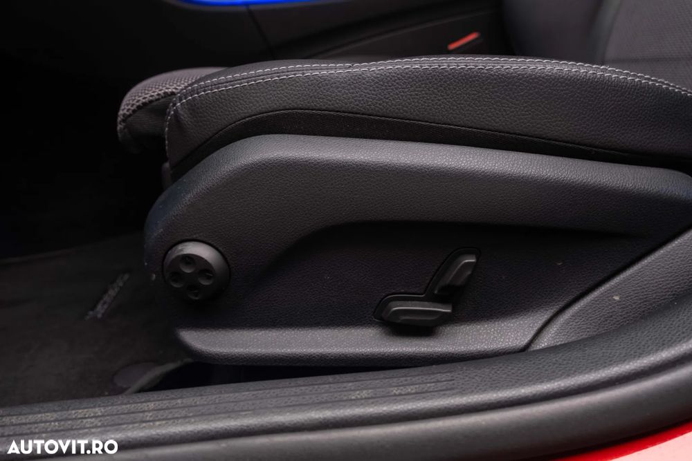 Mercedes-Benz C 180 9G-TRONIC Avantgarde - 24