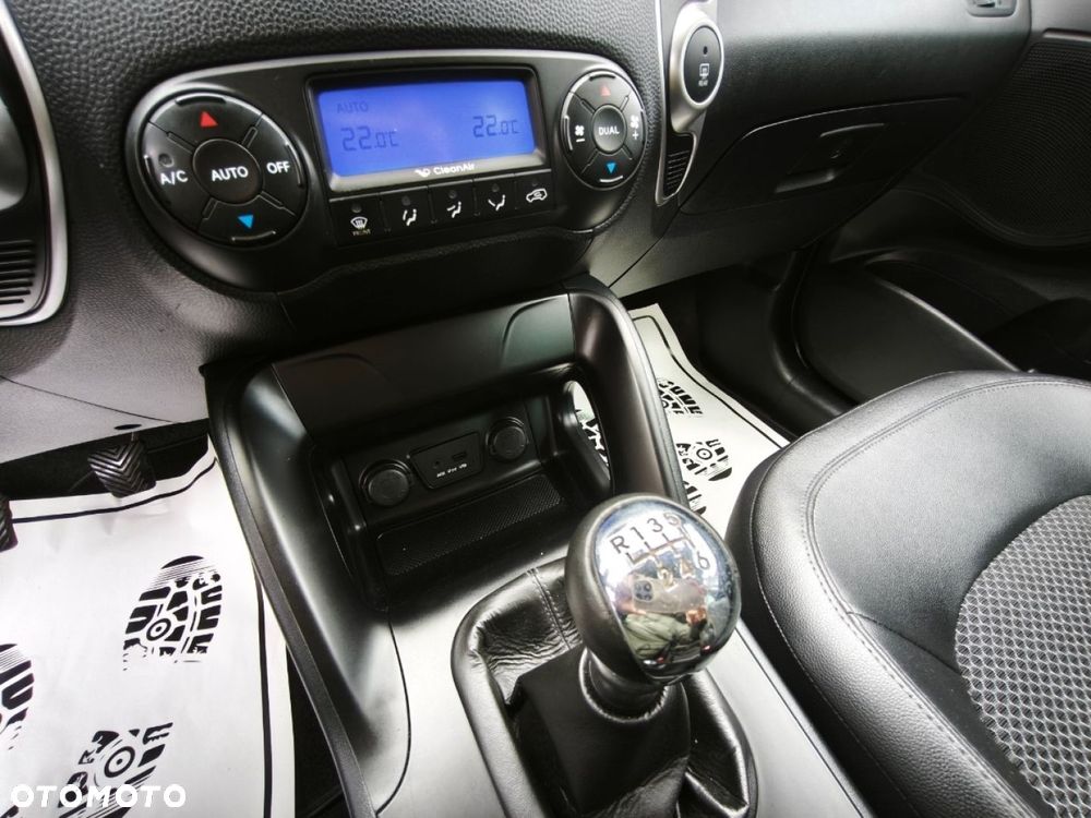 Hyundai ix35 - 12