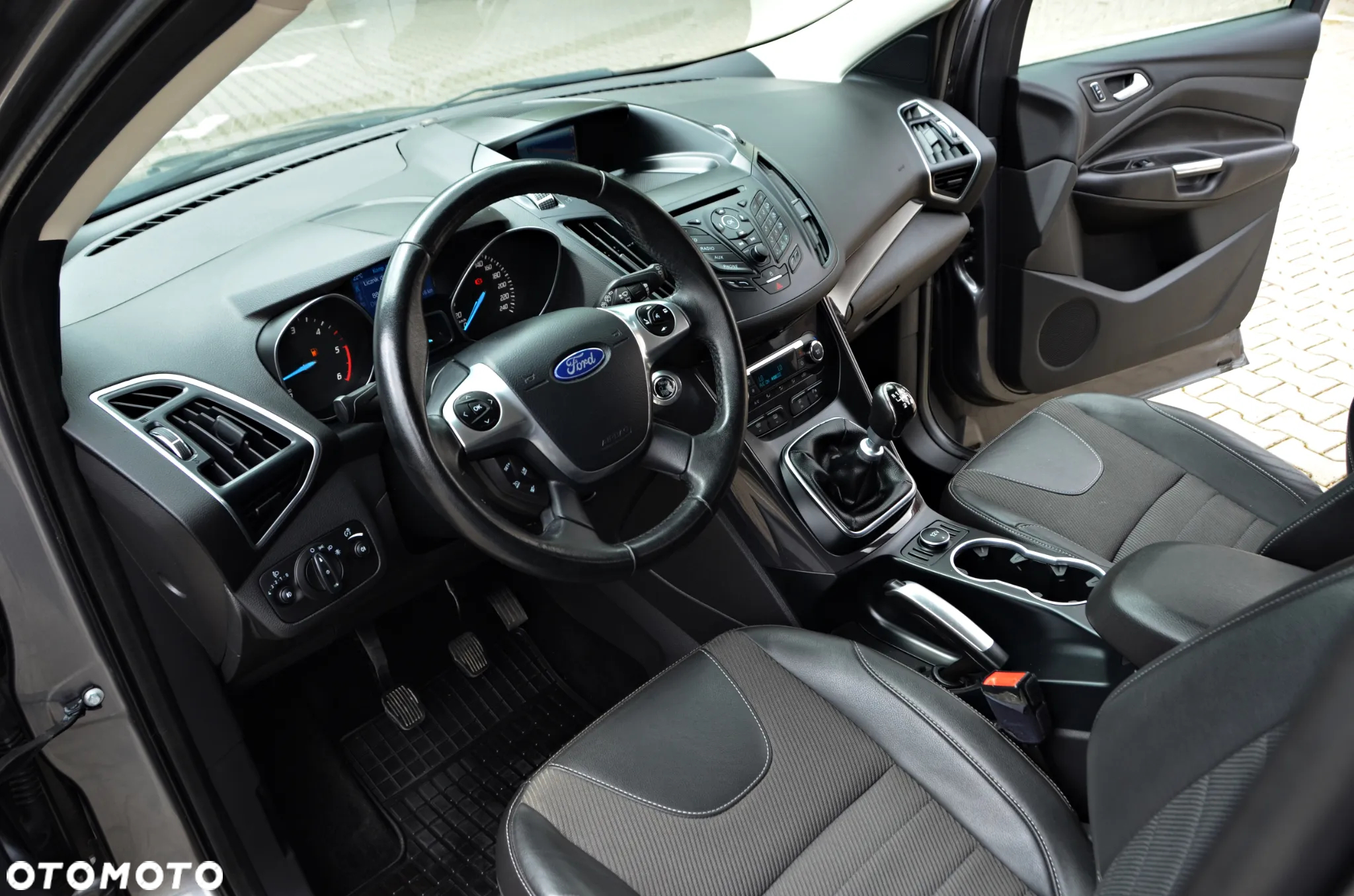 Ford Kuga 2.0 TDCi Titanium - 29