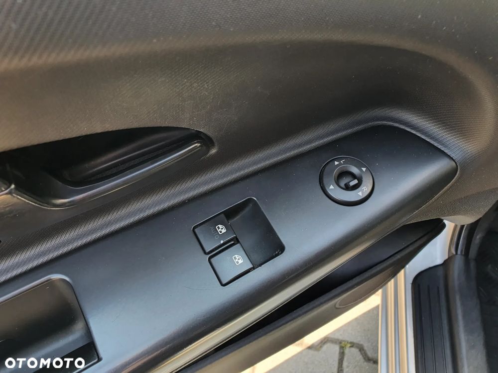 Kia Ceed 1.6 M - 17