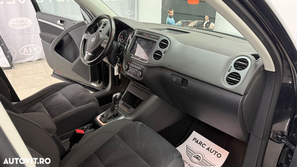 Volkswagen Tiguan 2.0 TDI DPF 4Motion Sport & Style - 8