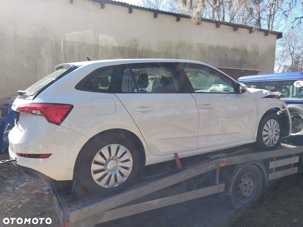 SCALA karoseria ćwiartka błotnik tył dach wanna pas LF9E - 4