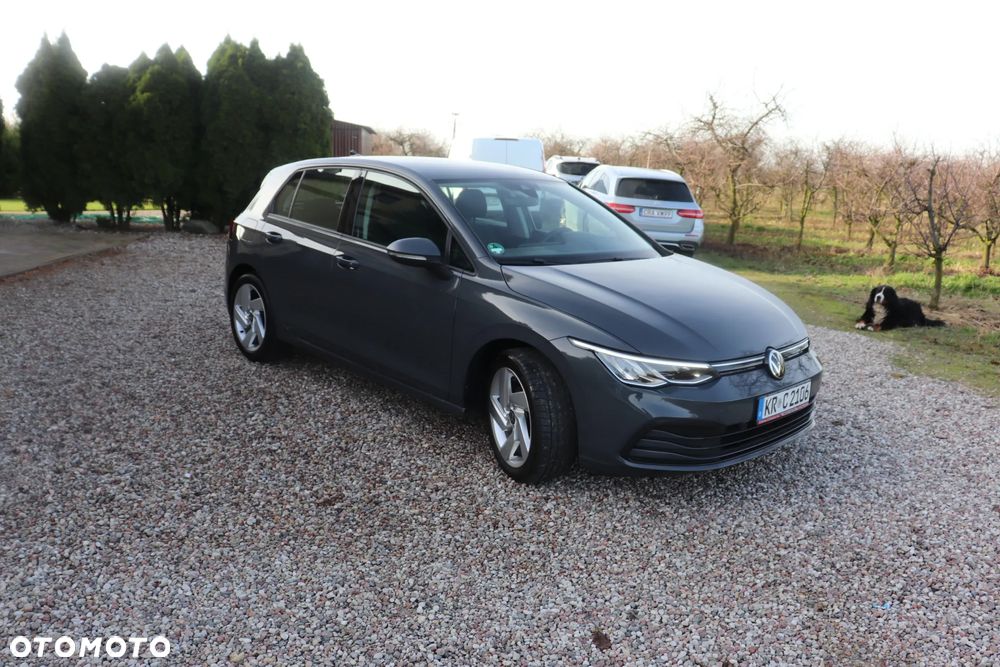 Volkswagen Golf 2.0 TDI SCR Life - 25