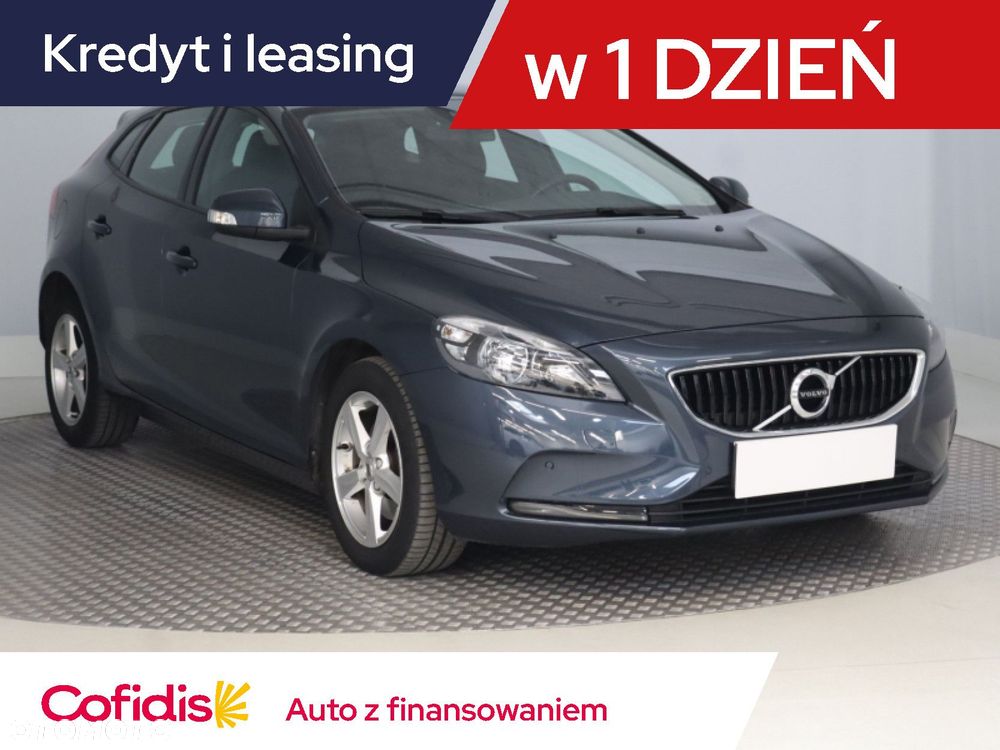 Volvo V40 - 2