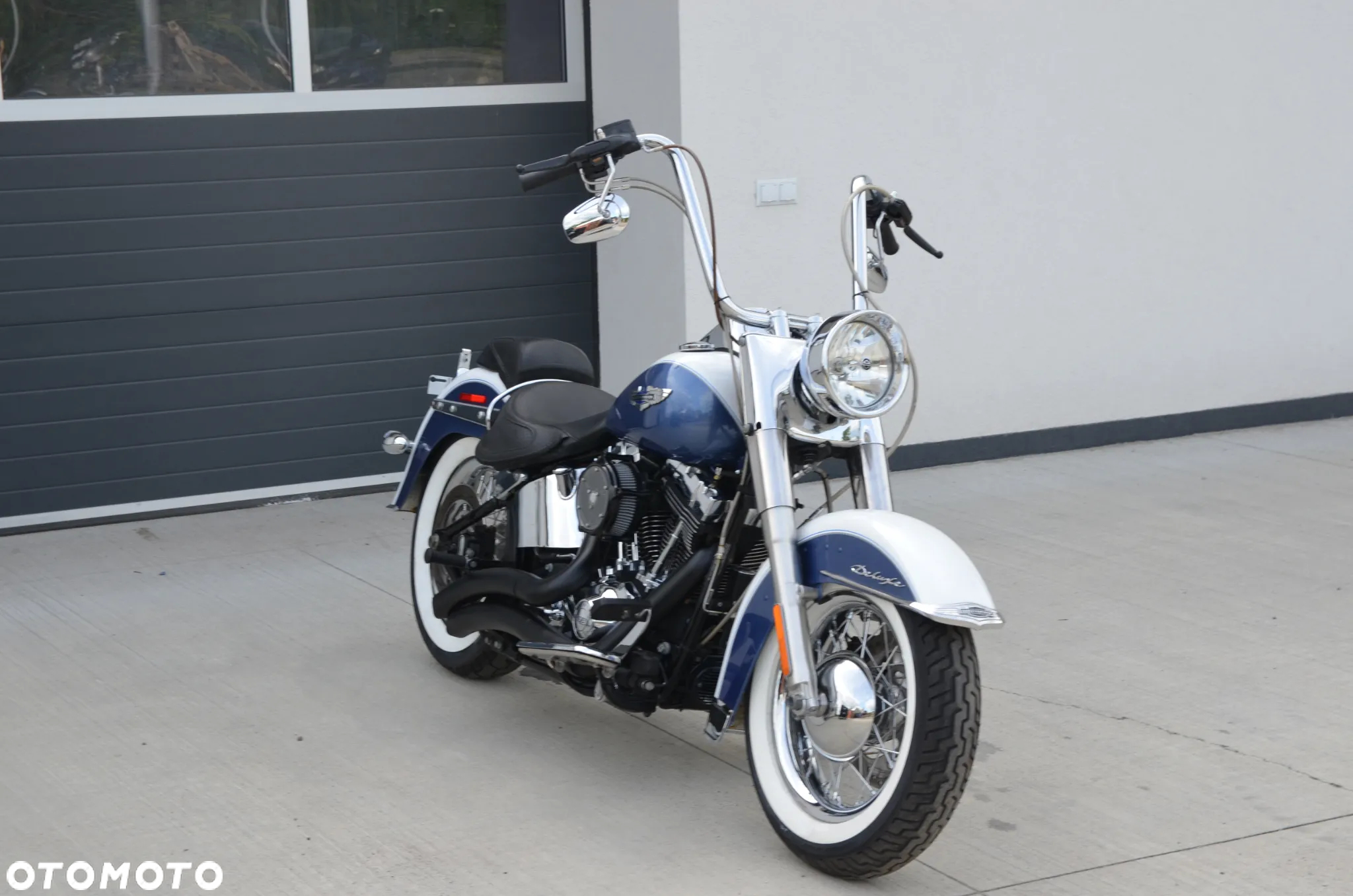 Harley-Davidson Softail Deluxe - 13