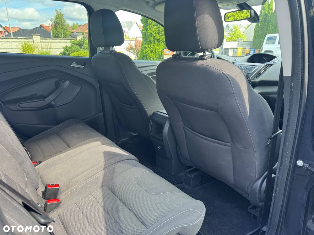 Ford Kuga 1.6 EcoBoost 2x4 Trend - 9