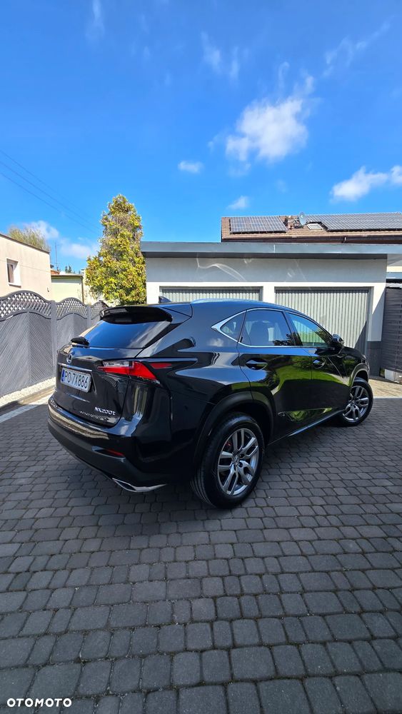 Lexus NX 200t Comfort AWD - 18