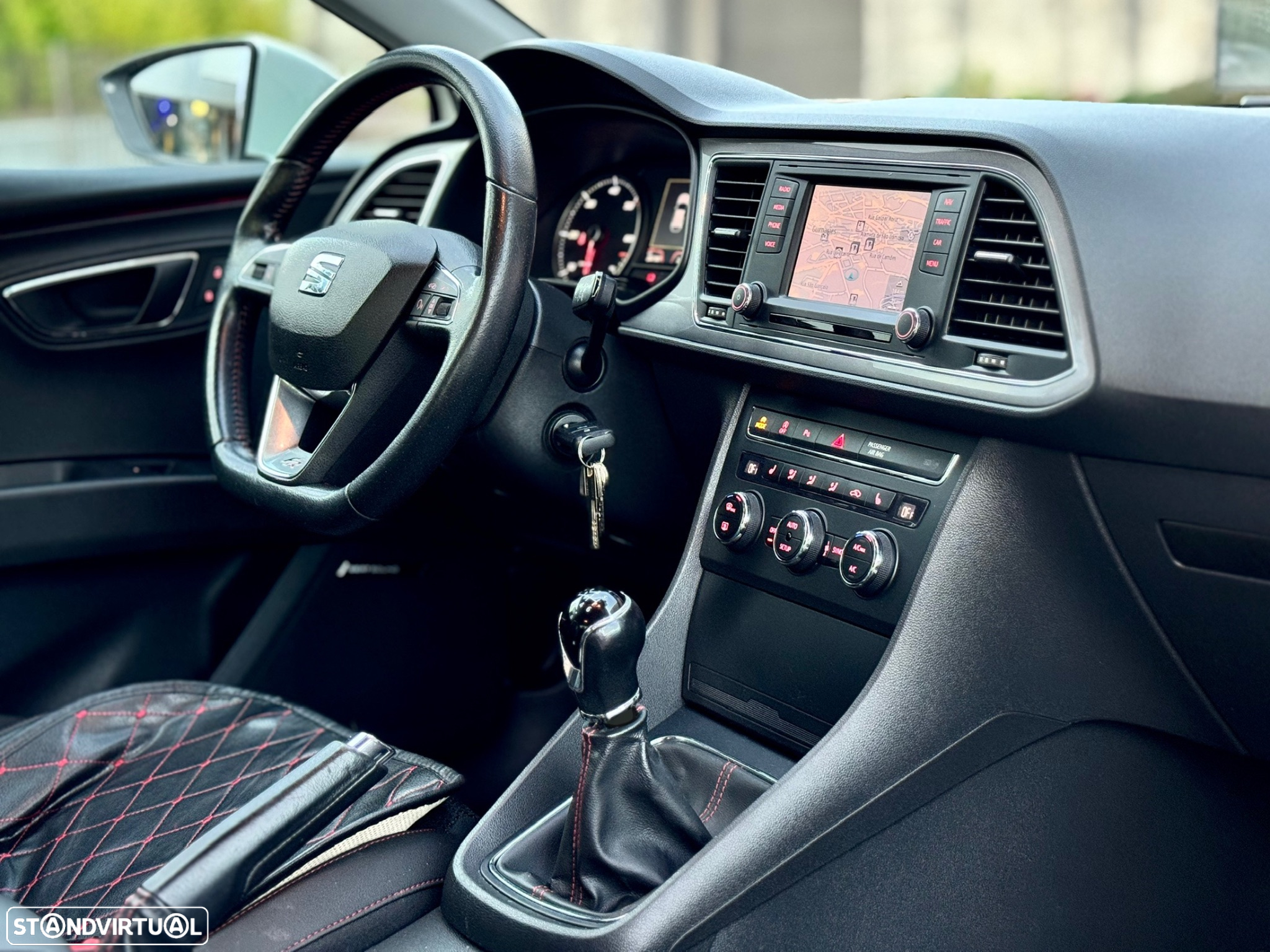 SEAT Leon SC 2.0 TDI FR S/S - 8