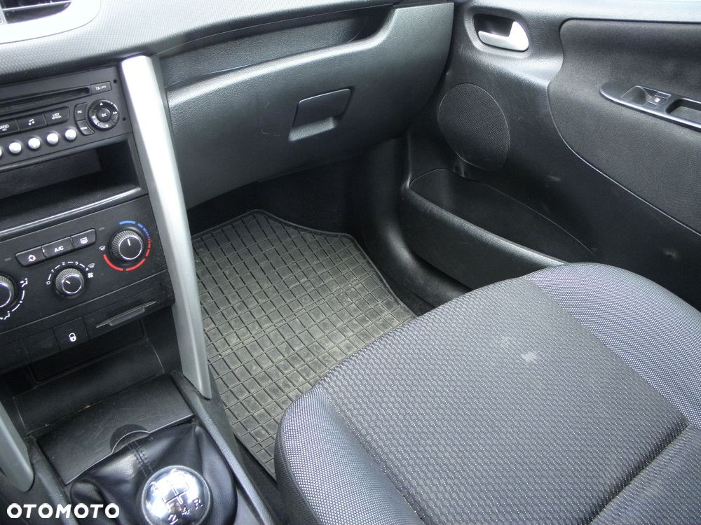 Peugeot 207 1.4 HDi Trendy - 11