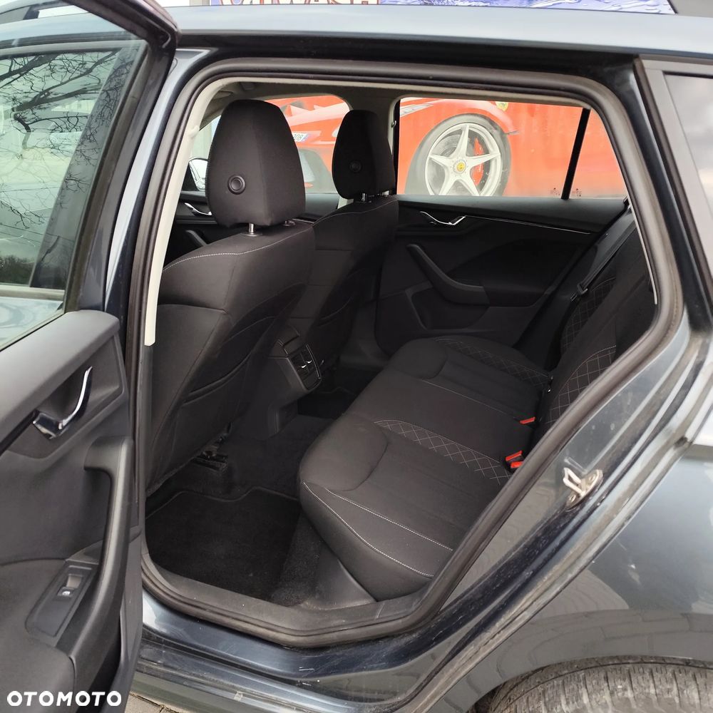 Skoda Kamiq 1.0 TSI Selection - 20