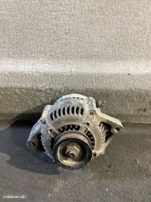 Alternador Honda civic 1500i de 2002 - 1