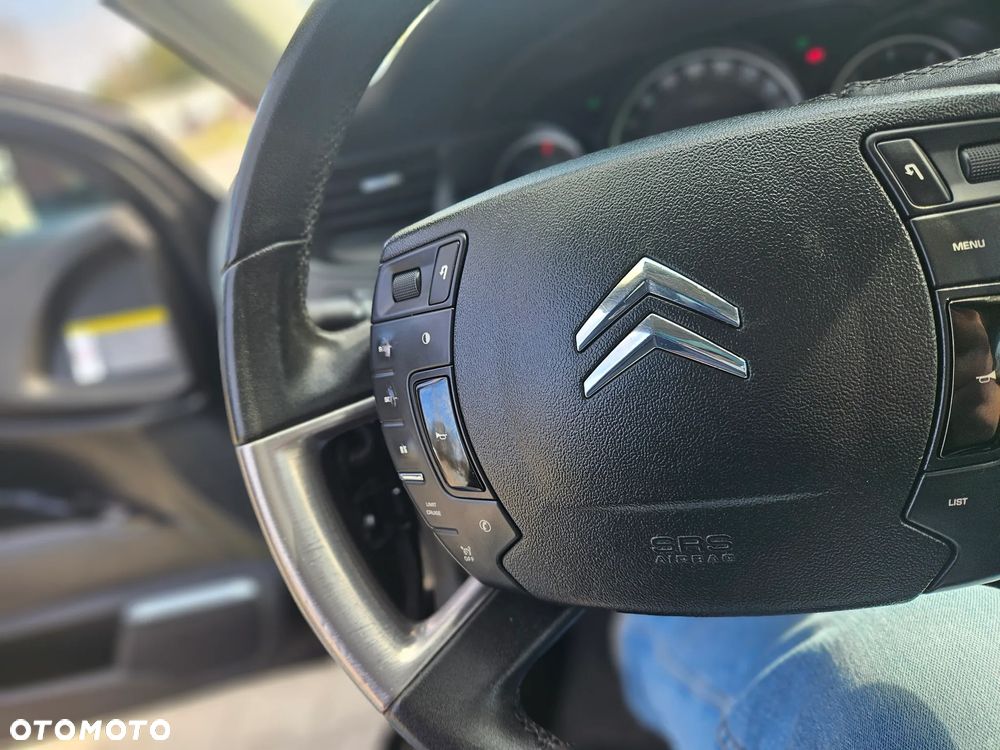 Citroën C5 HDi 140 FAP Exclusive - 28