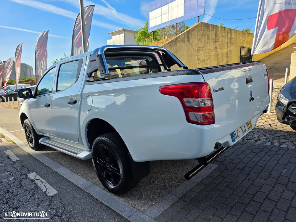 Mitsubishi L200 2.4 DI-D CD Invite 2WD - 6